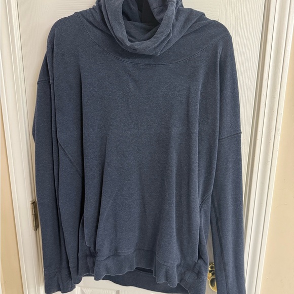 Lululemon- Navy Women's Turtleneck Sweater - Picture 1 of 4